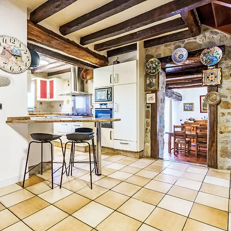 Ederrenea By Interhome Urrugne